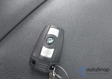 2011 BMW 128 I from USA, damaged, VIN WBAUP9C57BVL90171